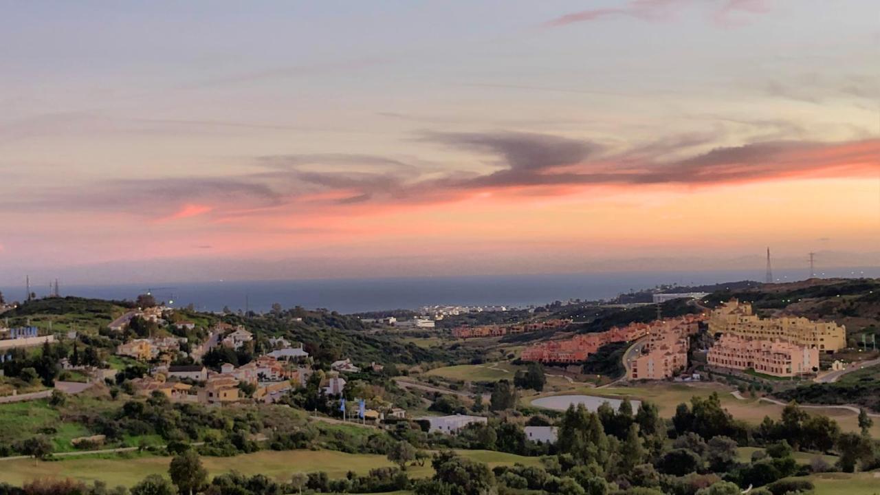 Penthouse Sea View - Valle Romano Golf Estepona Exteriör bild