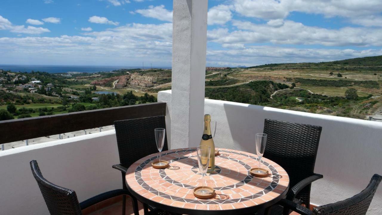 Penthouse Sea View - Valle Romano Golf Estepona Exteriör bild